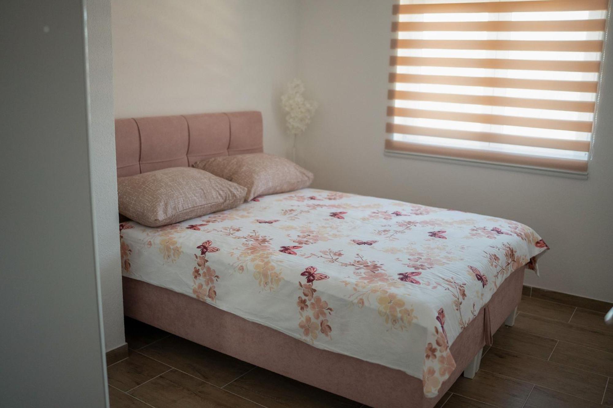 Apartmani Elegance Tuzla Exterior photo