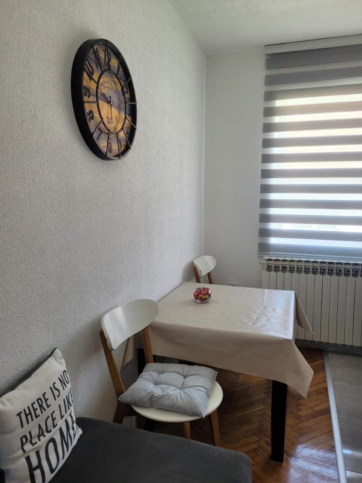 Apartmani Elegance Tuzla Exterior photo