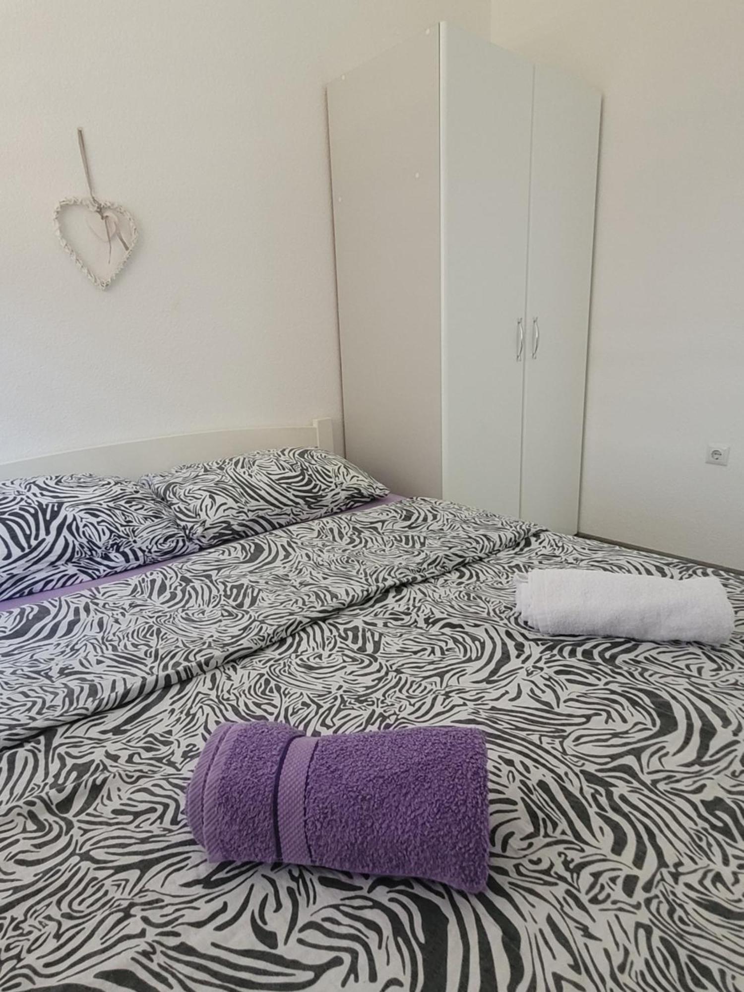 Apartmani Elegance Tuzla Exterior photo