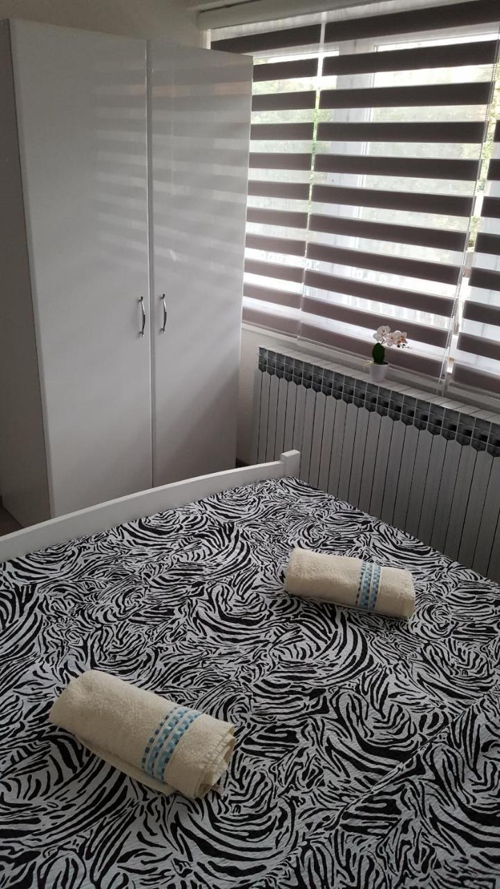 Apartmani Elegance Tuzla Exterior photo